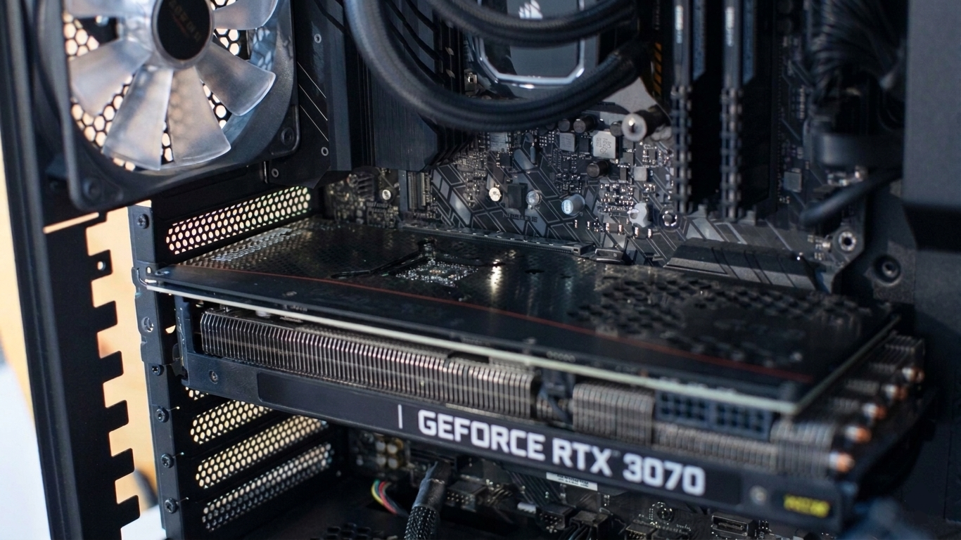 Installing graphics card into PCIe slot